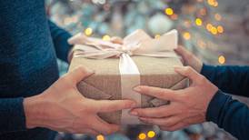 Feng Shui: 5 cosas que jamás debes regalar en Navidad porque atraen la mala suerte