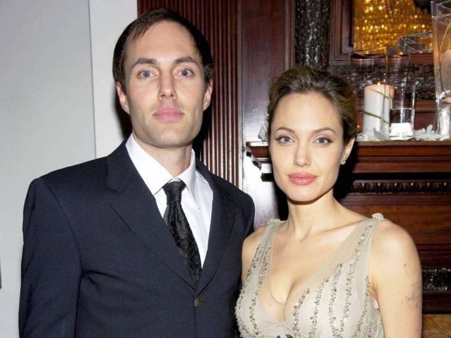 Angelina Jolie y la polémica relación con su hermano
