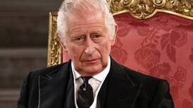 Revelan la escandalosa y extravagante lista de peticiones diarias del rey Carlos III