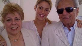 Los padres de Shakira se reunirán con la cantante en Miami, pero tendrían que hacerlo viajando en avión especial