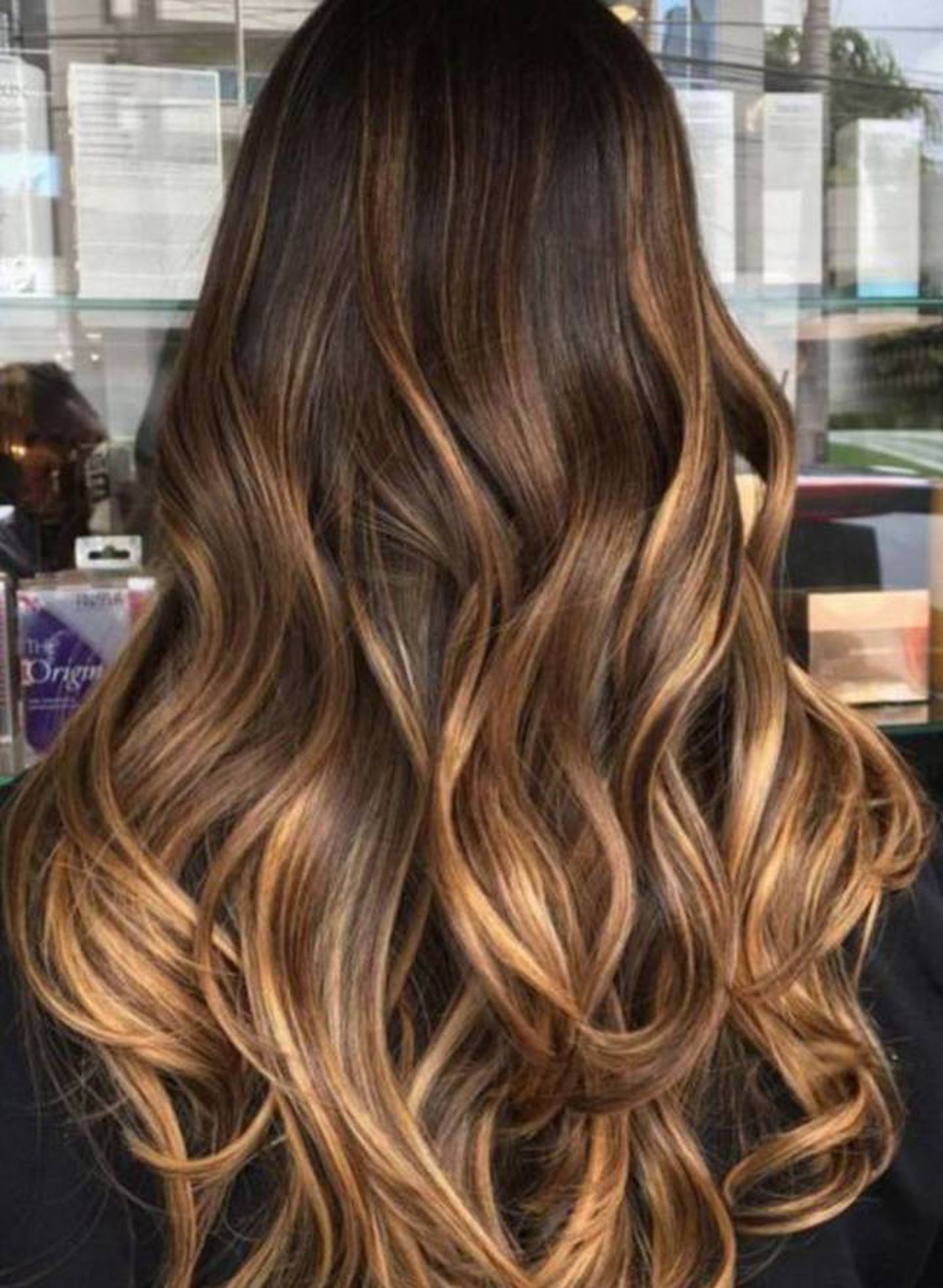 Cabello Chocolate Con Mechas Miel 62