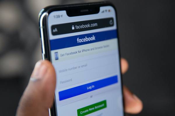 Cómo saber si alguien usa tus fotos en Facebook en un perfil falso: así puedes hacerlo