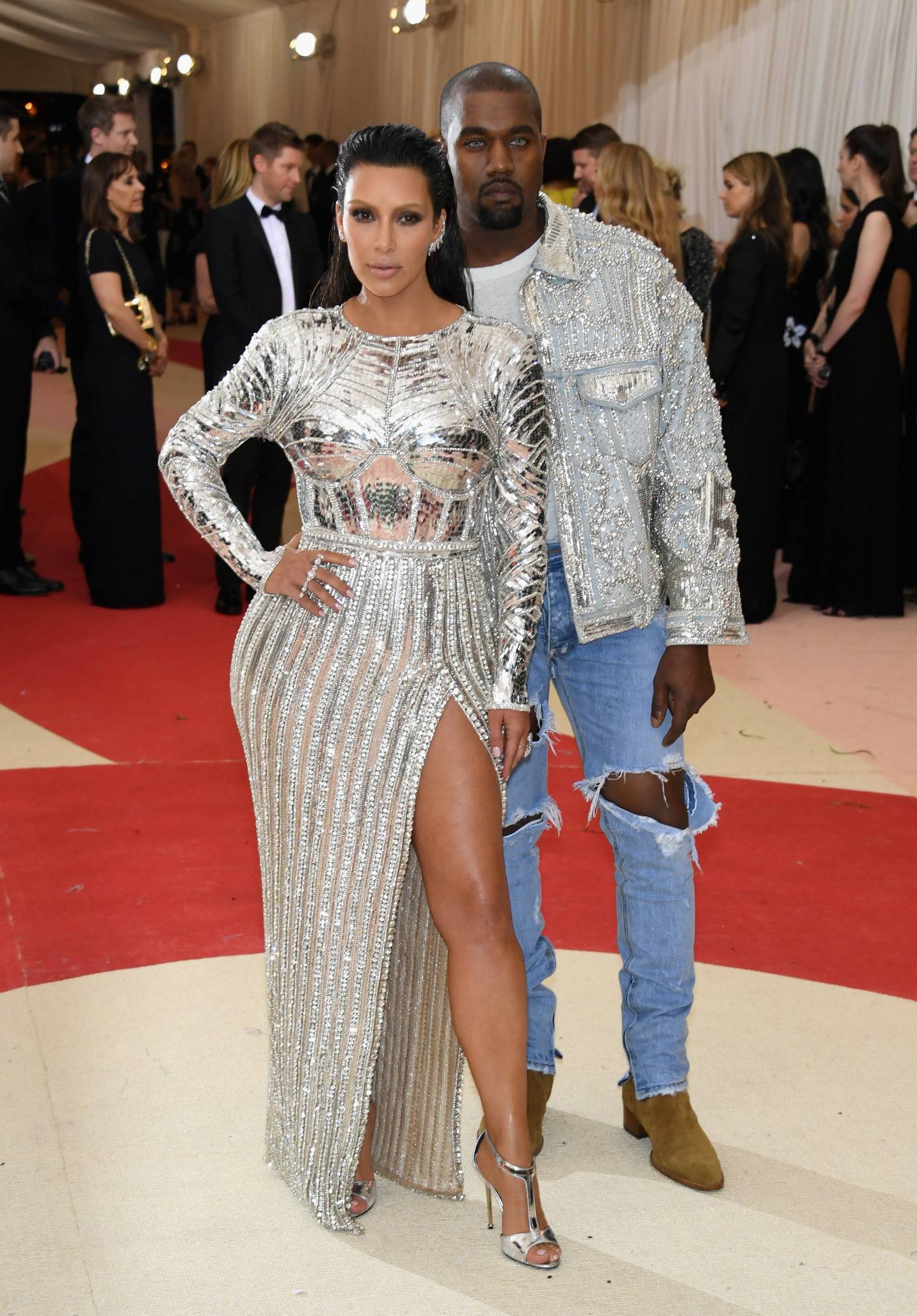 Kim Kardashian y Kanye West en la MET Gala 2016.
