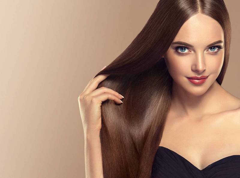Cabello liso sin 2025 plancha