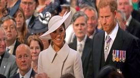 Así fue el reencuentro de Meghan y Harry con el príncipe Carlos, William y Kate
