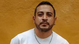 Luis Fernando Peña fue discriminado por estar mal vestido durante el rodaje de ‘Amarte duele’