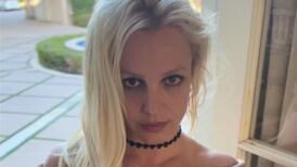 Acusan a Britney Spears de hacer topless en hotel de lujo