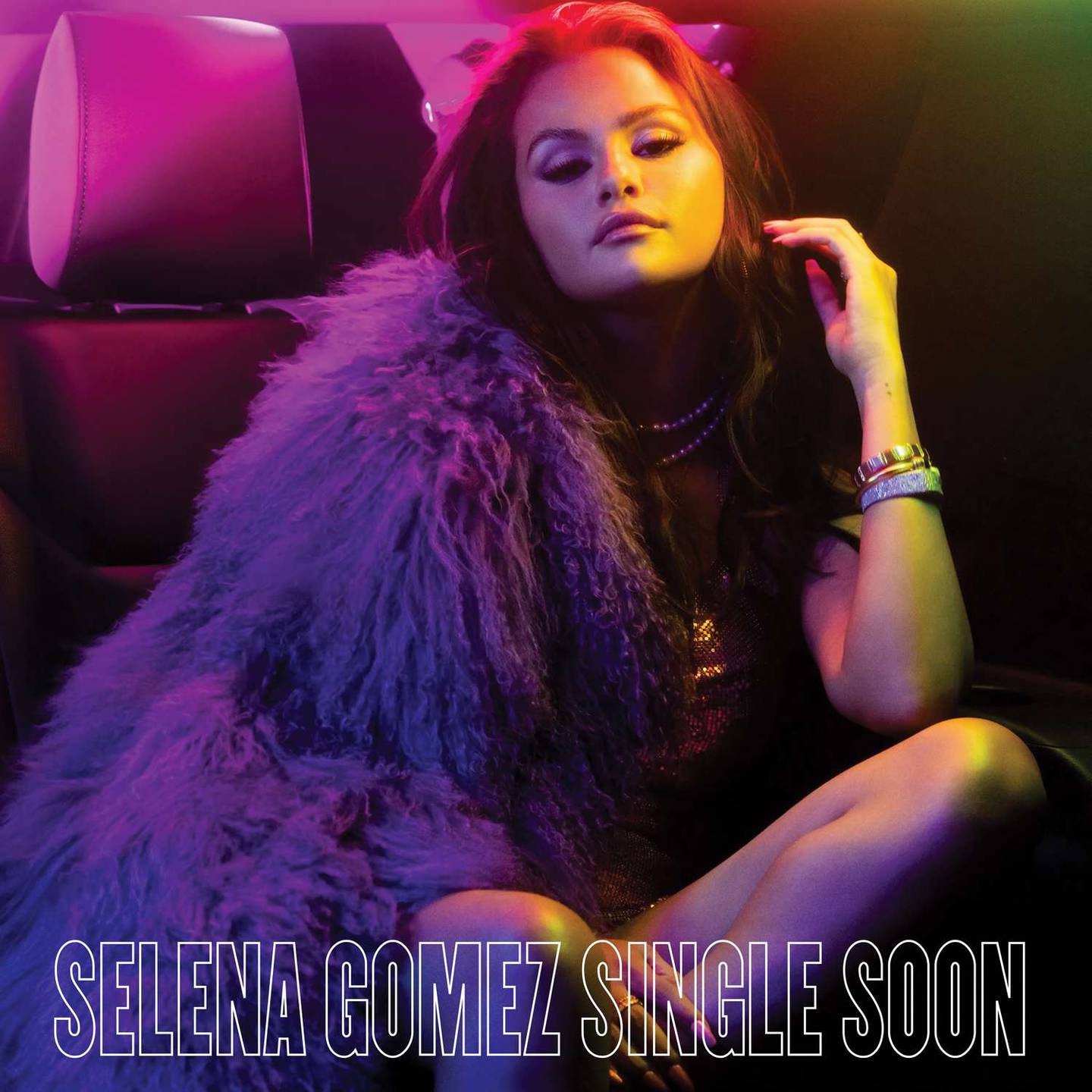 Selena Gomez 'Single Soon'