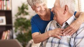 Buenas noticias para los abuelitos: Diagnóstico del Alzheimer con solo un análisis de sangre