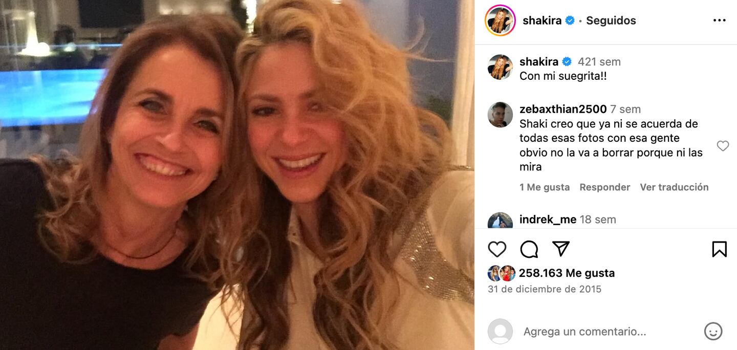 Shakira con su ex suegra Montserrat Bernabéu