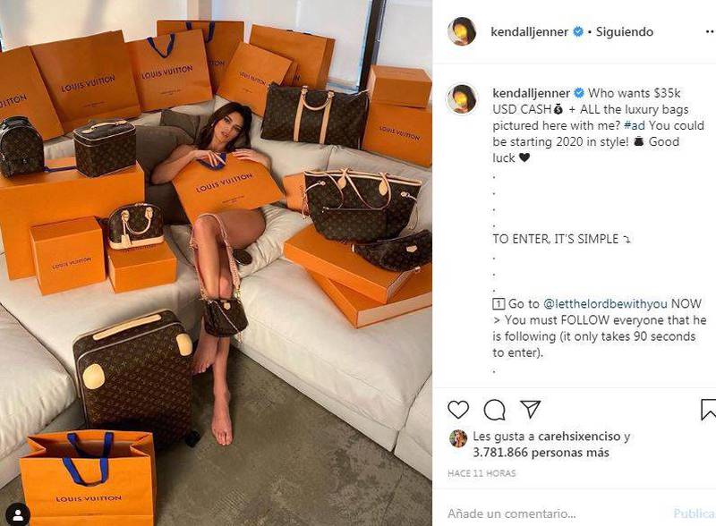 Kendall Jenner y sus lujosas cangureras de Louis Vuitton y Chanel