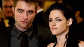 ¿Vuelven ‘Edward’ y ‘Bella’ de Crepúsculo? Director quiere juntar a los actores en proyecto