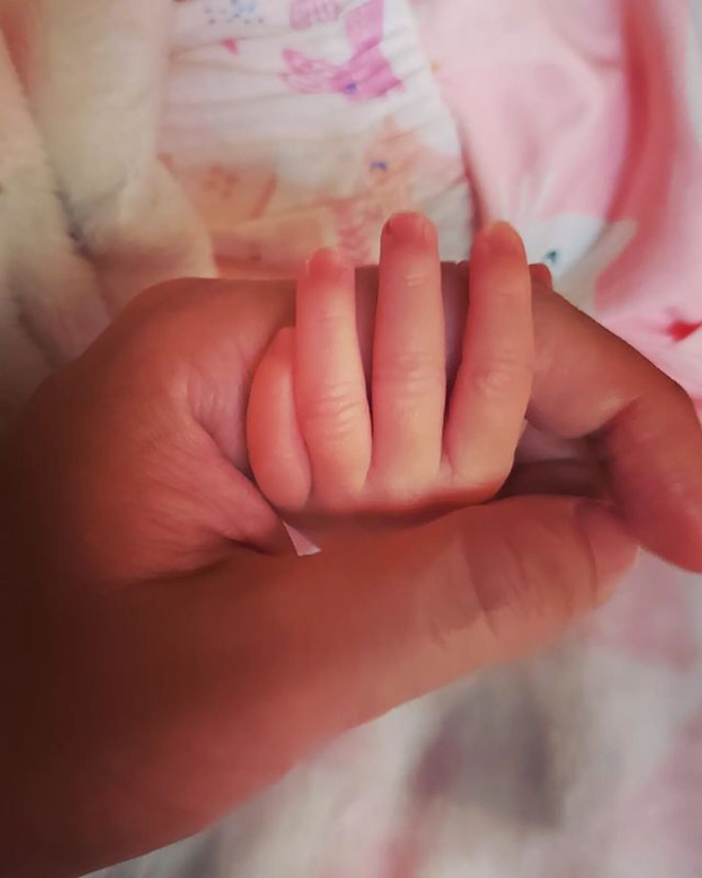 Ingrid Aceitón anunció el nacimiento de su hija Ada
