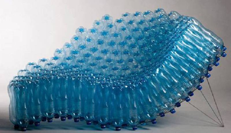 lotería difícil Multiplicación Diseño sustentable con botellas de plástico - VeoVerde