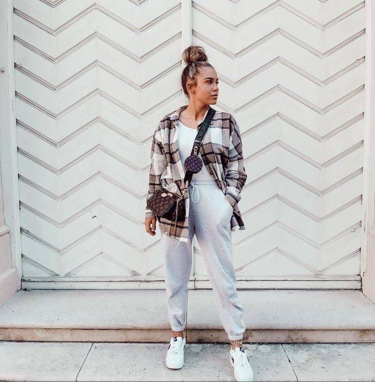 Outfits Pantalon Deportivo Gris Mujer Pantalones De Chándal De