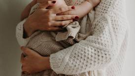 “Quise escapar al tener a mi bebé”: los sentimientos encontrados de la maternidad son una realidad