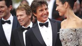 Tom Cruise fue recibido en Cannes con aviones de combate en la presentación de Top Gun: Maverick