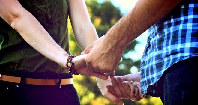 Tomarse la mano significado Tomarse la mano significado