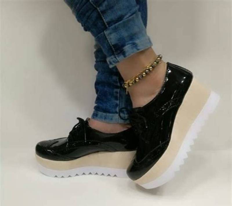 Zapatos de plataforma serán tendencia 2019 - Nueva Mujer Latam