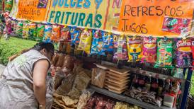 Ambulantes ganan más que profesionistas en México