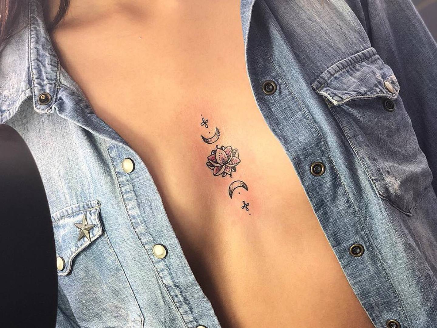 El significado del tatuaje de flor de loto, símbolo de la tradición hindú –  Nueva Mujer