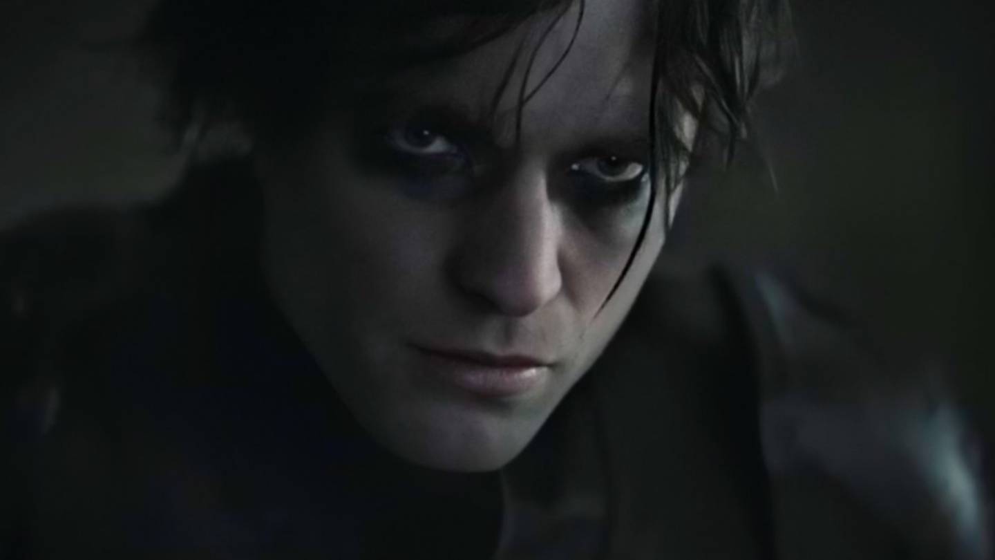 Revelan la razón por la que Robert Pattinson usa maquillaje en la nueva  película “The Batman” – Nueva Mujer