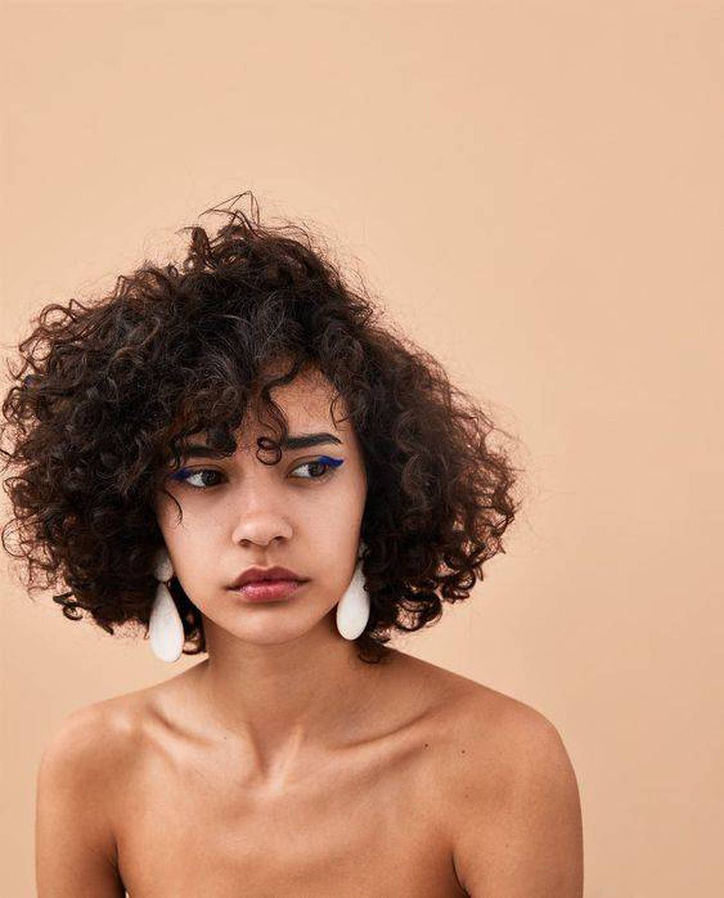 Los mejores peinados para cabello corto chino en menos de 5 minutos