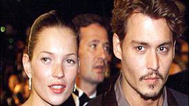 “Johnny Depp jamás me tiró por las escaleras”, lo que testificó Kate Moss en el juicio