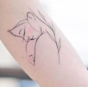 Tatuajes de madre e hija para llevar en tu piel a tu tesoro más grande