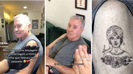 Viudo le pidió a su nieta que le tatuara a su fallecida esposa para tenerla “siempre a mi lado”