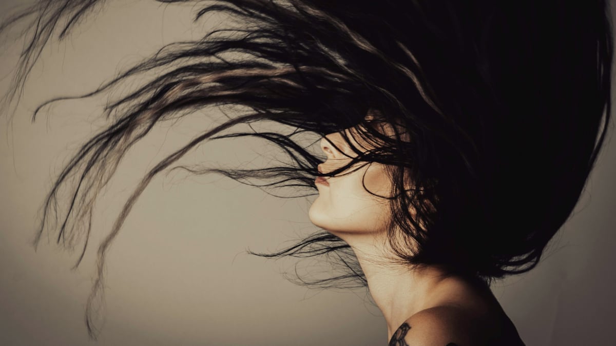¿Adiós al clásico? El corte de pelo “en seco” que promete un cambio de look fabuloso y elegante