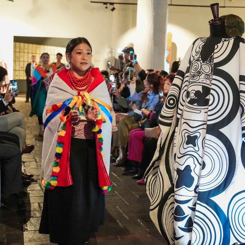 Evento Esto es Ecuador – Desfile y Tradiciones
