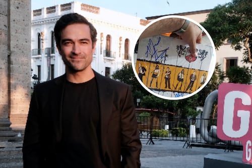 Alfonso Herrera tiene un momento ‘rebelde’ en Guadalajara