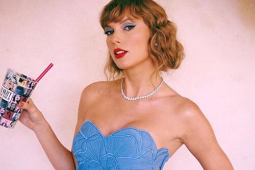 “Eso es bastante asqueroso”: Taylor Swift protagoniza embarazoso momento en pleno concierto y hace estallar las redes