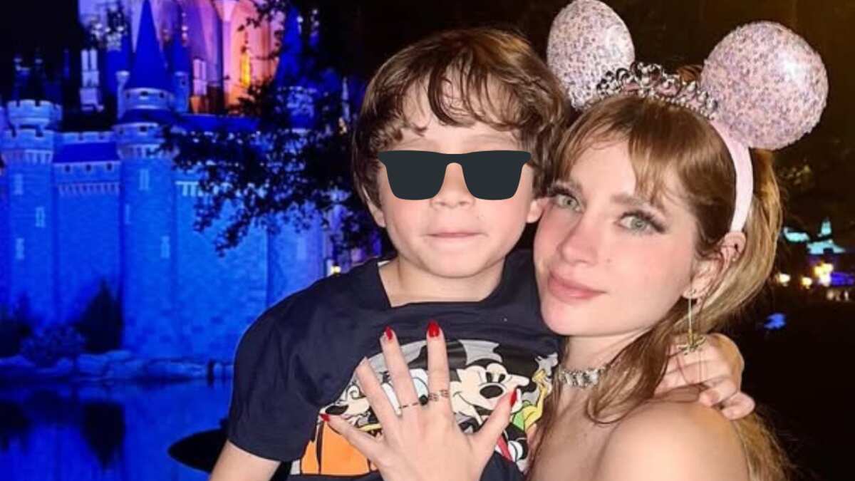 Imelda Tuñón junto a su hijo José Julián.