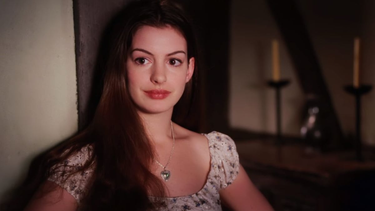 Escena de la película 'Ella está encantada'