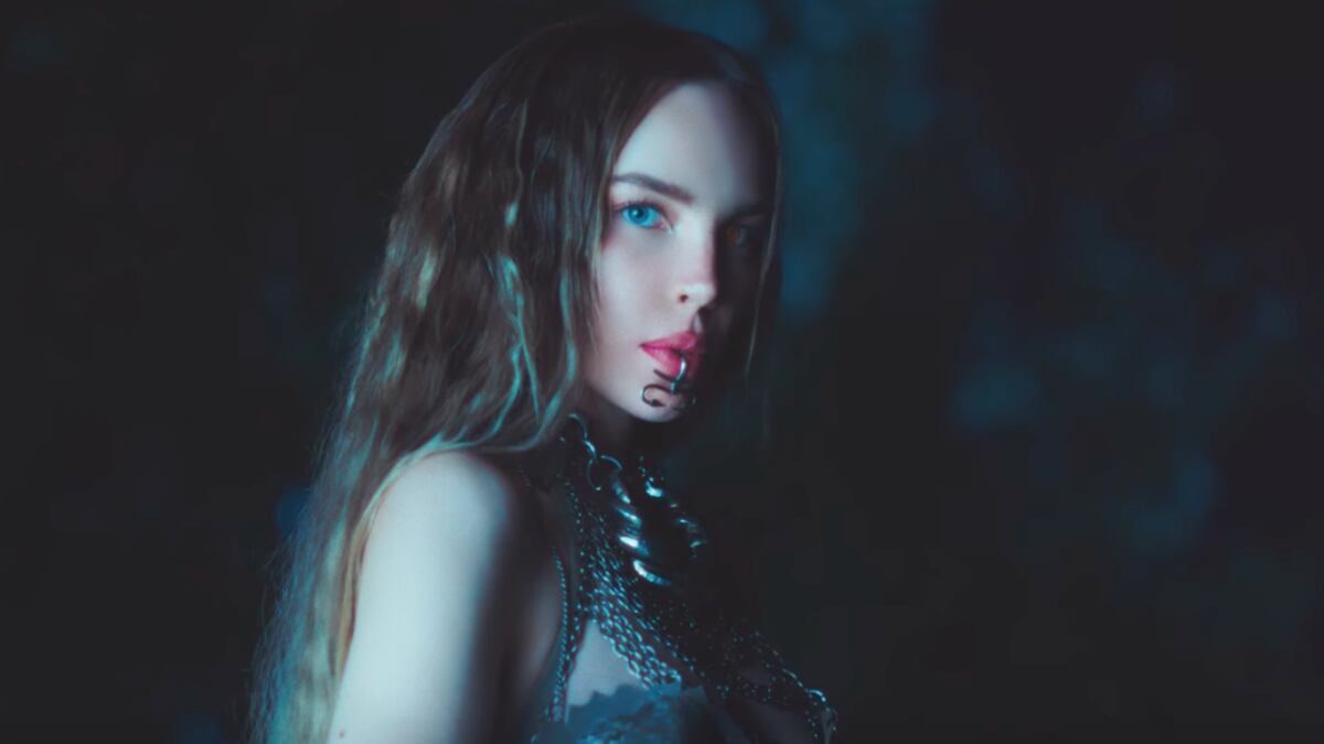 "Qué gatos son los que visten Loro Piana".