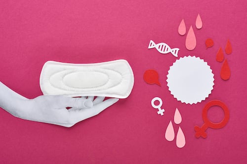 ¿Es posible retrasar la menopausia? La científica que propone menstruar solo 4 veces al año