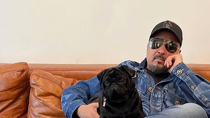 El cantante cancela presentación en Zacatecas.