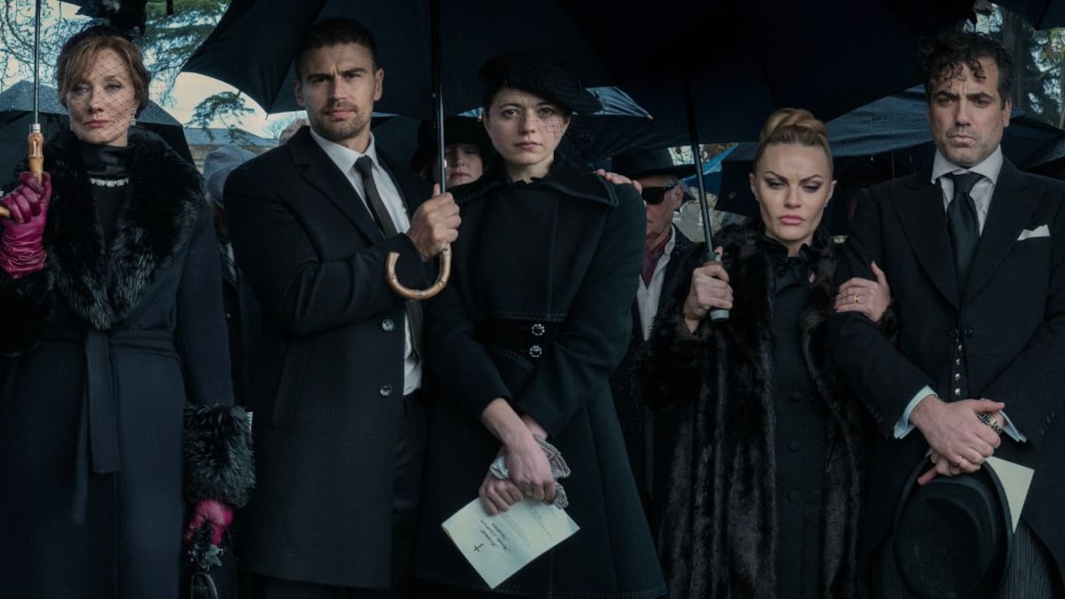 Escena de la serie 'Los caballeros'