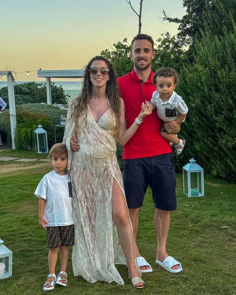 Rute Cardoso y Diogo Jota