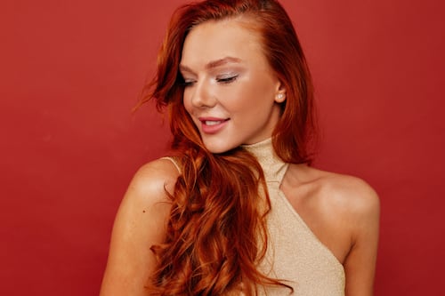 Este es el tinte de pelo efecto rejuvenecedor recomendado para mujeres después de los 40