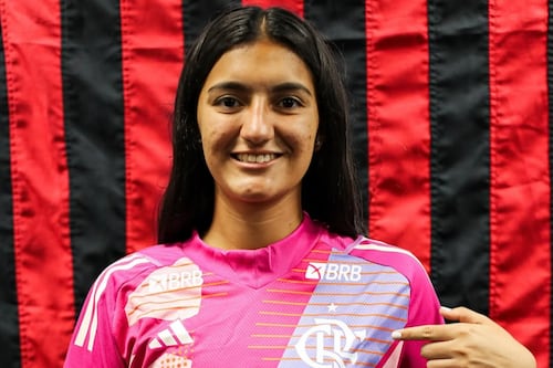 Doménica Palacios firma con el Flamengo: La arquera de 18 años llega al fútbol brasileño hasta 2028
