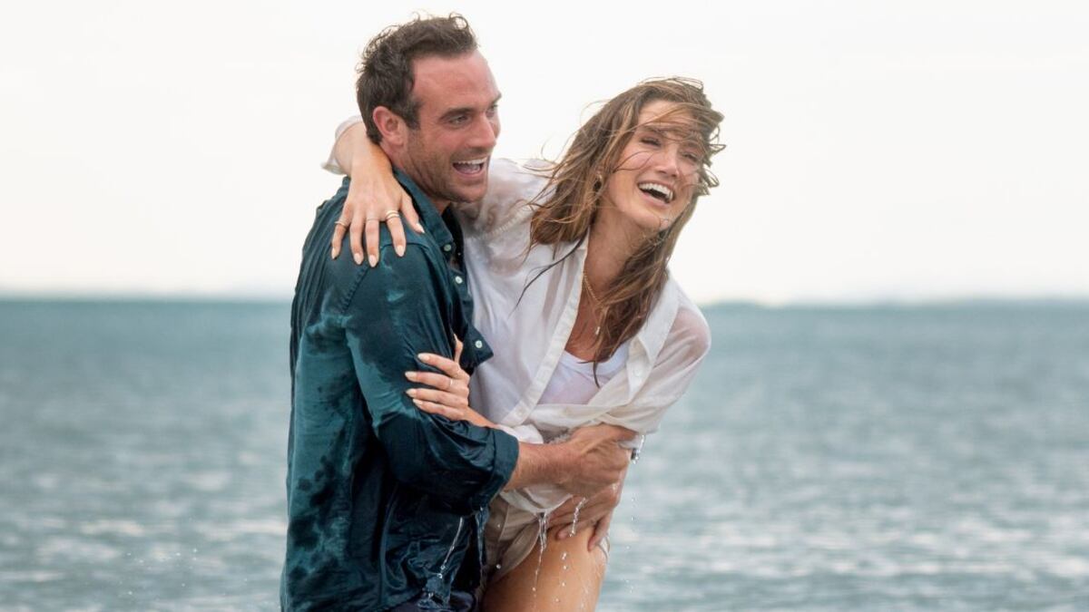 'El amor está en el aire' es la nueva película romántica de Netflix