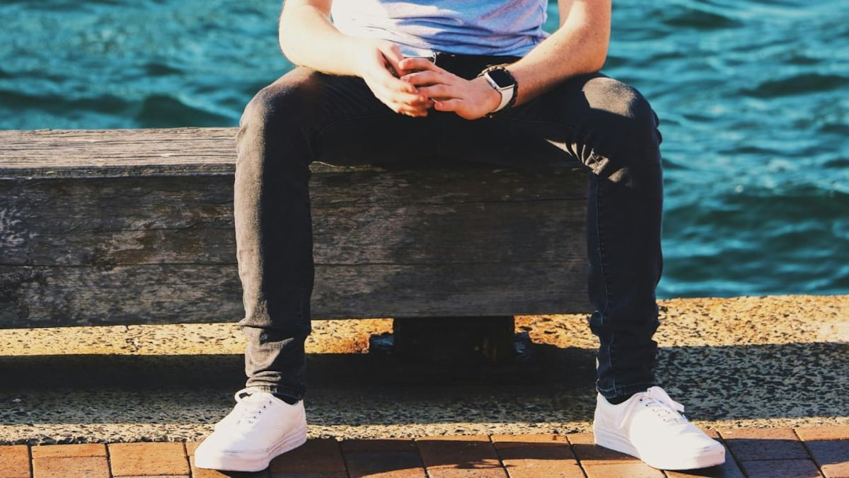 Hay muchos motivos por los que los hombres mueven mucho las piernas