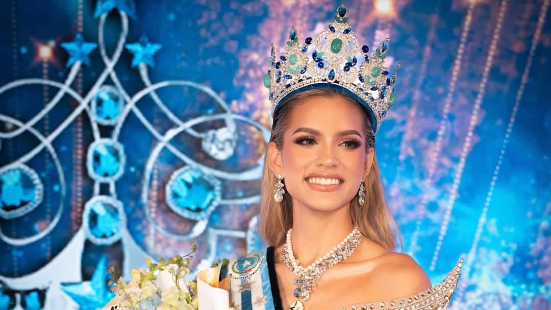 Abby Riqueros - Reina de Guayaquil 2025