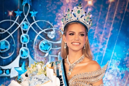 Guayaquil tiene nueva soberana: Abby Riqueros llega con energía, propósito y corazón