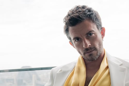 ¿Quién era el novio del hombre más sexy del mundo 2025?