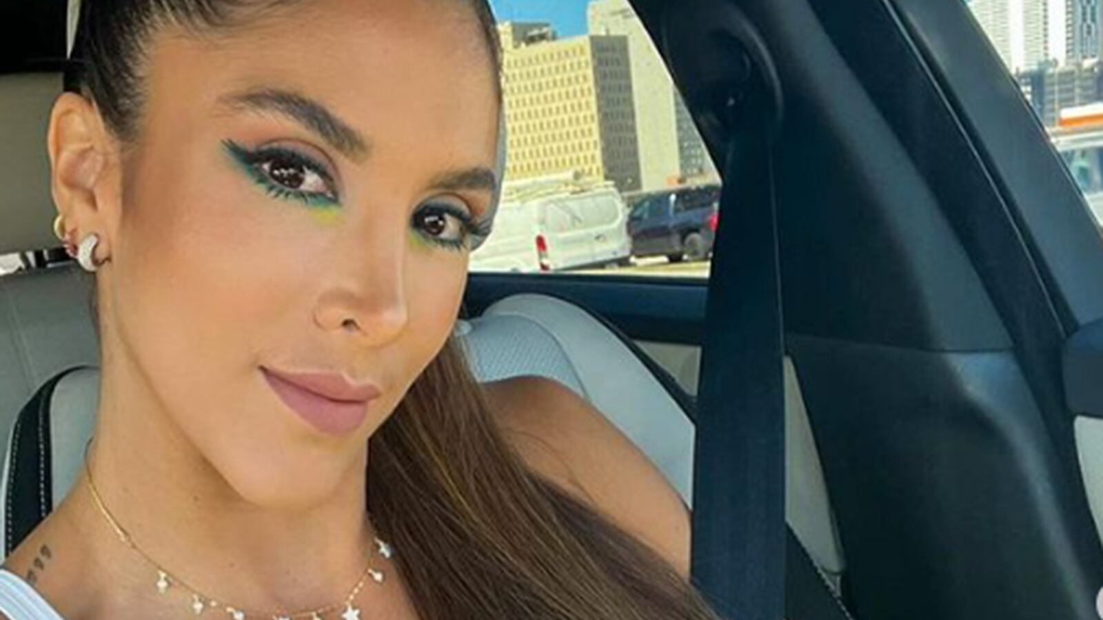 Daniela Ospina es criticada por su rostro con Botox y se defiende con estilo.