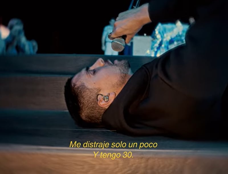 Video de la canción “M*erda tengo 30” de Johann Vera